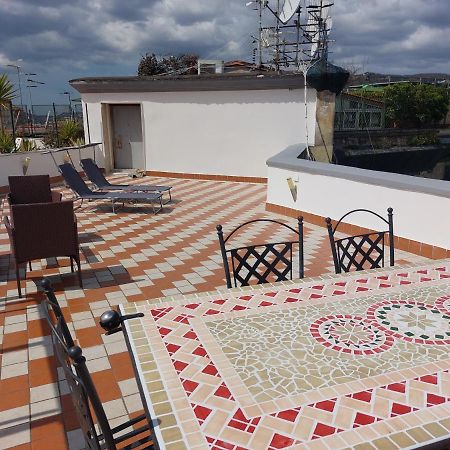 Raggio Di Sole Apartment Naples Luaran gambar