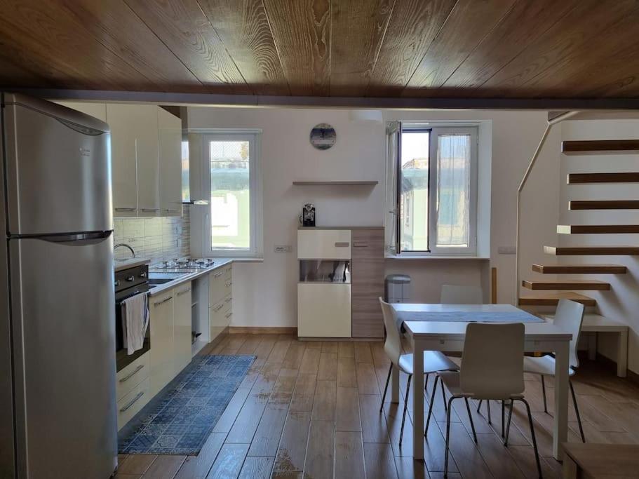 Raggio Di Sole Apartment Naples Luaran gambar