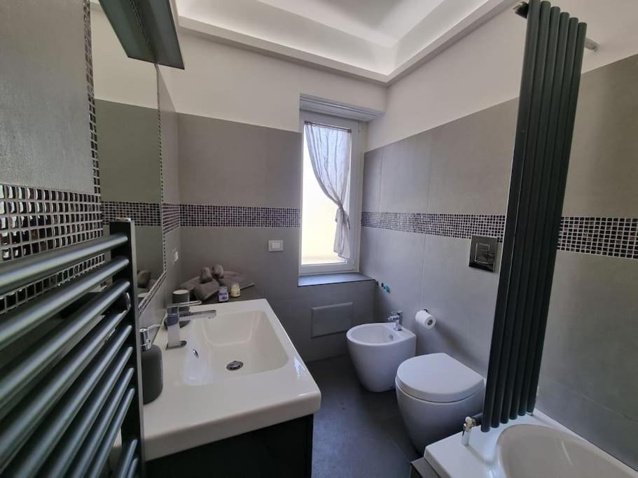 Raggio Di Sole Apartment Naples Luaran gambar